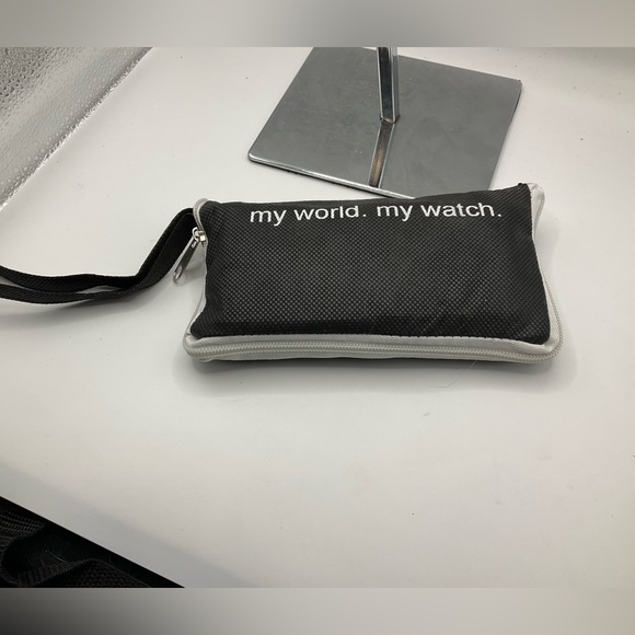 ⭐️ 10-4-$10- Small Foldable Reusable Bag - Picture 3 of 7